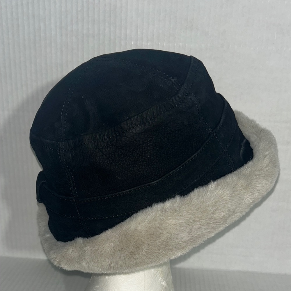 Gilly Forge London Black Leather Bucket Hat with Faux Fur Trim